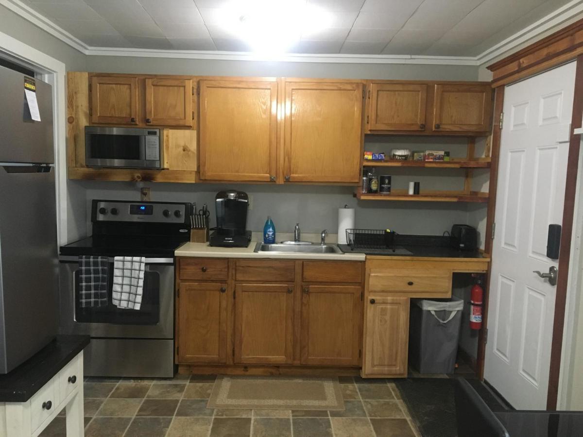 Just Like Being At Home- Newly Renovated Unit North Troy Kültér fotó