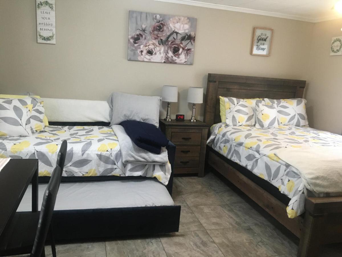 Just Like Being At Home- Newly Renovated Unit North Troy Kültér fotó